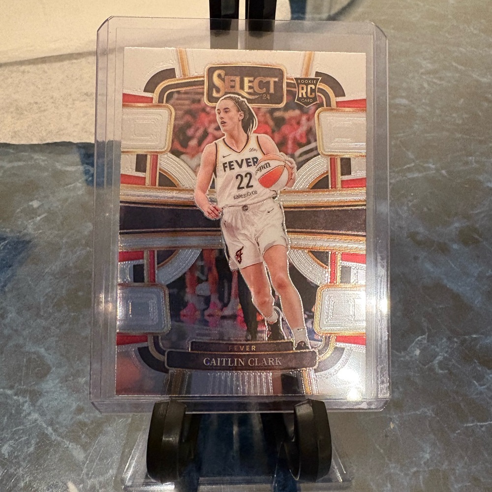 Caitlin Clark Rookie Basketball Card Indiana Fever Panini Select